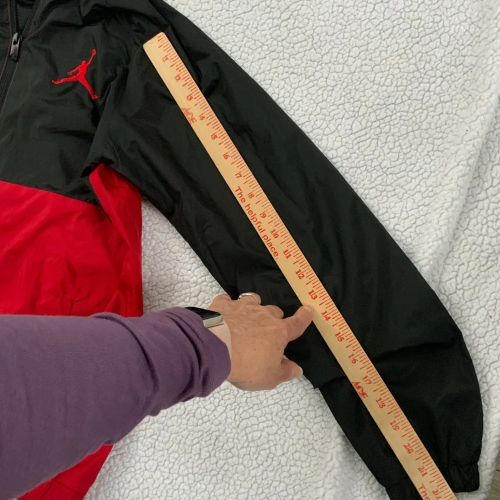 Air Jordan Jumpman Jacket Windbreaker Hood Youth Boys L 12-13 Years Black Red